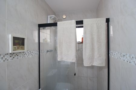 Apartamento à venda com 156m², 4 quartos e 2 vagasBanheiro social 2