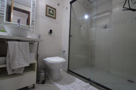 Apartamento à venda com 156m², 4 quartos e 2 vagasBanheiro social 1