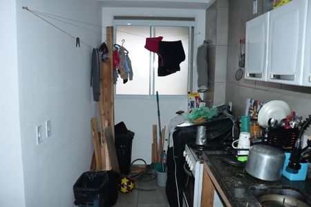 Apartamento para alugar com 2 quartos, 43m² em Jardim Sao Luiz, Embu das Artes