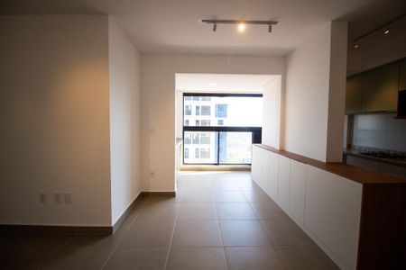 Apartamento para alugar com 70m², 2 quartos e 2 vagasSala