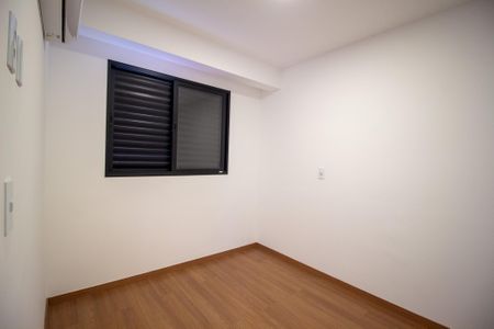 Apartamento para alugar com 70m², 2 quartos e 2 vagasQuarto