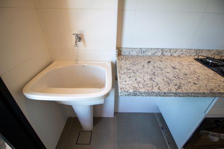 Apartamento para alugar com 70m², 2 quartos e 2 vagasÁrea de Serviço