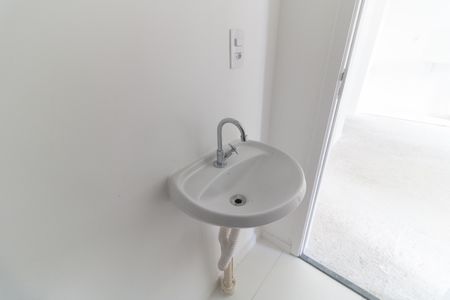 Apartamento para alugar com 34m², 2 quartos e sem vagaBanheiro 