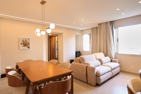 Apartamento para alugar com 76m², 2 quartos e 1 vagaSala