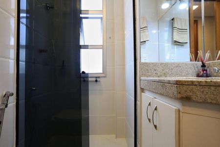 Apartamento para alugar com 76m², 2 quartos e 1 vagaBanheiro
