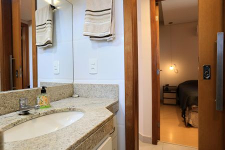 Apartamento para alugar com 76m², 2 quartos e 1 vagaBanheiro