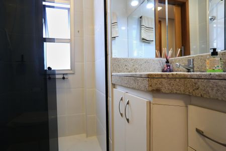 Apartamento para alugar com 76m², 2 quartos e 1 vagaBanheiro