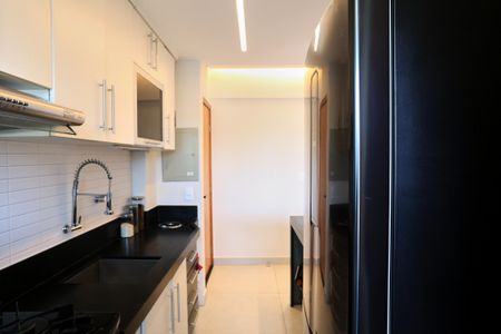 Apartamento para alugar com 76m², 2 quartos e 1 vagaCozinha e Área de Serviço