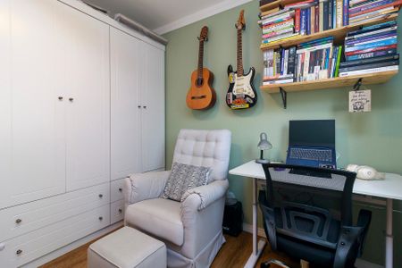 Apartamento à venda com 99m², 3 quartos e 2 vagasQuarto 2