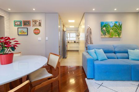 Apartamento à venda com 99m², 3 quartos e 2 vagasSala