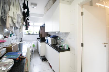 Apartamento à venda com 137m², 2 quartos e 2 vagasÁrea de Serviço