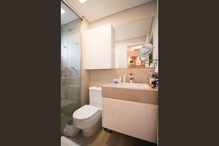 Apartamento à venda com 137m², 2 quartos e 2 vagasBanheiro 1 da Suíte 1 