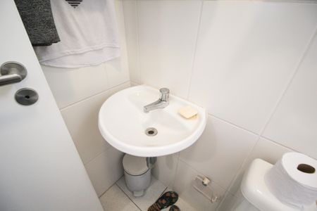 Apartamento à venda com 137m², 2 quartos e 2 vagasBanheiro de serviço