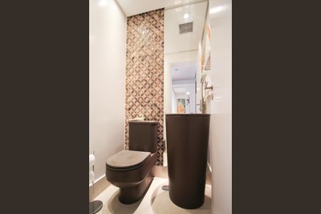 Apartamento à venda com 137m², 2 quartos e 2 vagasLavabo