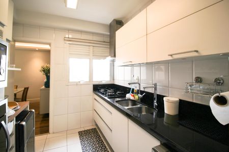 Apartamento à venda com 137m², 2 quartos e 2 vagasCozinha