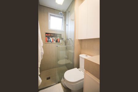 Apartamento à venda com 137m², 2 quartos e 2 vagasBanheiro 1 da Suíte 1 