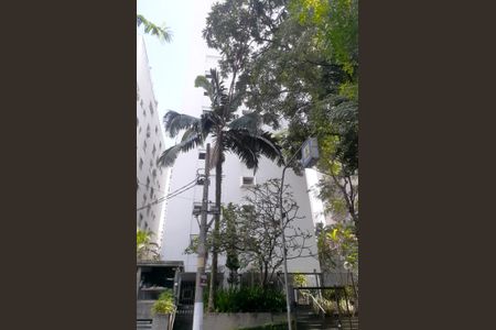 Apartamento à venda com 132m², 2 quartos e 2 vagas Apartamento à venda com 132m², 2 quartos e 2 vagasFachada