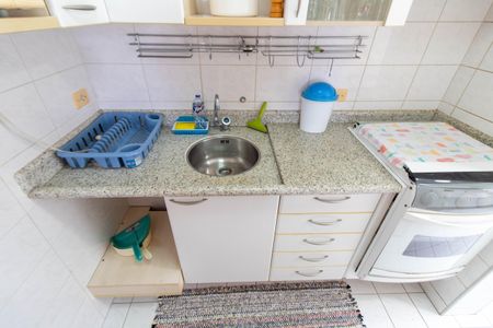 Apartamento à venda com 84m², 2 quartos e 2 vagasCOZINHA