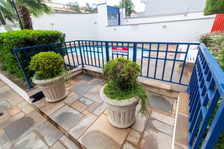 Apartamento à venda com 84m², 2 quartos e 2 vagasÁREA COMUM - PISCINA
