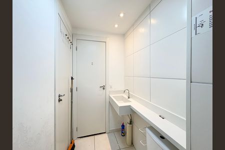 Apartamento para alugar com 35m², 2 quartos e sem vaga Apartamento para alugar com 35m², 2 quartos e sem vagaBanheiro