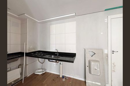 Apartamento para alugar com 35m², 2 quartos e sem vaga Apartamento para alugar com 35m², 2 quartos e sem vagaCozinha e Área de Serviço