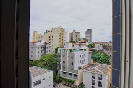 Apartamento à venda com 88m², 3 quartos e 1 vaga Apartamento à venda com 88m², 3 quartos e 1 vagaSuíte - Janela Vista