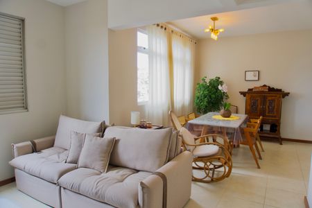 Apartamento à venda com 88m², 3 quartos e 1 vaga Apartamento à venda com 88m², 3 quartos e 1 vagaSala