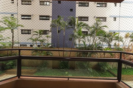 Apartamento à venda com 159m², 3 quartos e 3 vagasSacada da Suíte