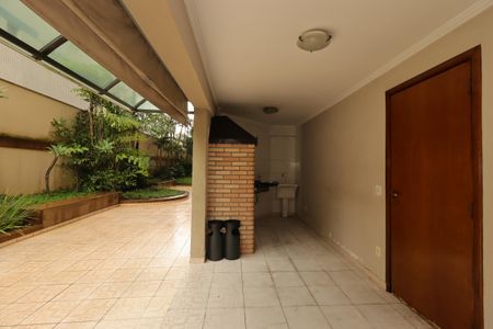 Apartamento à venda com 159m², 3 quartos e 3 vagasÁrea Comum - Churrasqueira