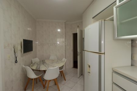 Apartamento à venda com 159m², 3 quartos e 3 vagasCozinha