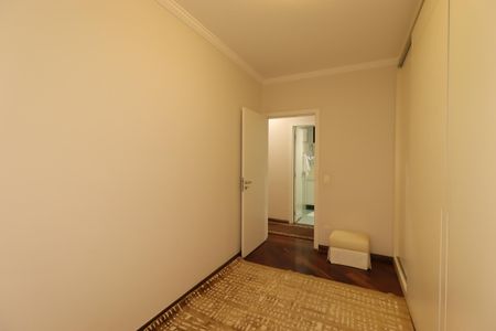 Apartamento à venda com 159m², 3 quartos e 3 vagasQuarto 2