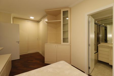 Apartamento à venda com 159m², 3 quartos e 3 vagasSuíte