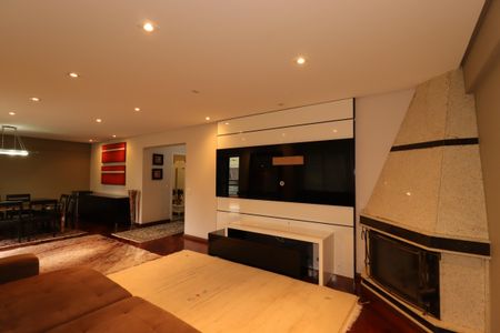 Apartamento à venda com 159m², 3 quartos e 3 vagasSala