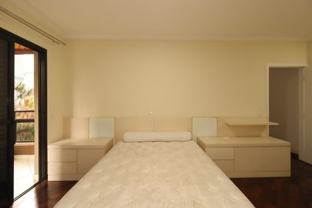 Apartamento à venda com 159m², 3 quartos e 3 vagasSuíte