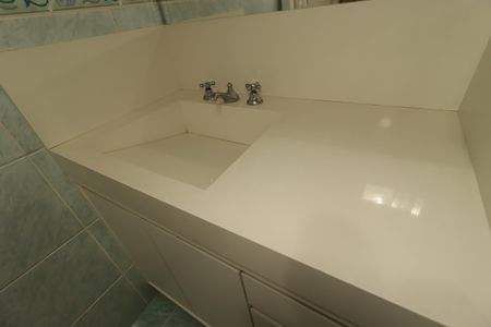 Apartamento à venda com 159m², 3 quartos e 3 vagasBanheiro Social - Pia