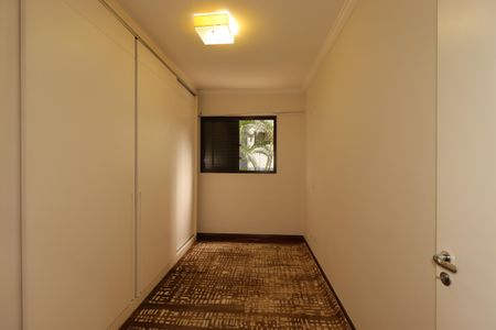 Apartamento à venda com 159m², 3 quartos e 3 vagasQuarto 2