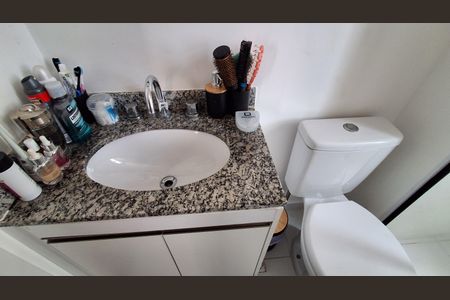 Apartamento à venda com 58m², 2 quartos e 1 vagaBanheiro Social 
