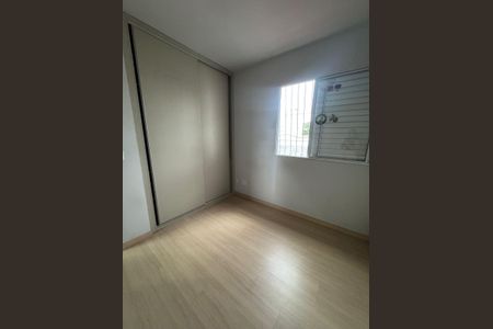 Quarto de casa para alugar com 2 quartos, 100m² em Castelo, Belo Horizonte