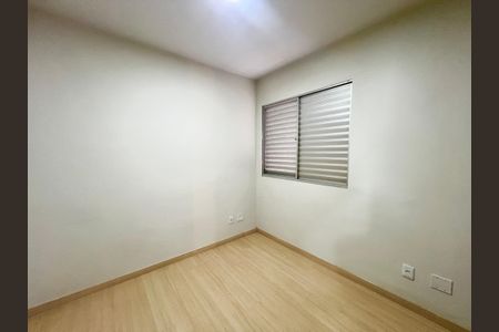 Casa para alugar com 2 quartos, 100m² em Castelo, Belo Horizonte
