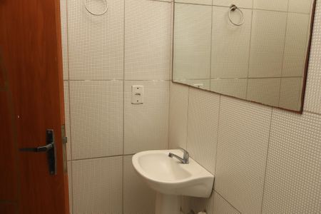 Apartamento para alugar com 80m², 2 quartos e sem vaga