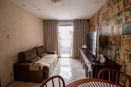 Sala 2 de casa à venda com 4 quartos, 200m² em Bonsucesso, Rio de Janeiro