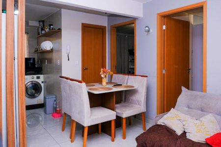 Sala de apartamento para alugar com 1 quarto, 47m² em Heliópolis, Belford Roxo