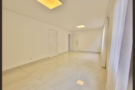 Sala de apartamento à venda com 2 quartos, 86m² em Padre Eustáquio, Belo Horizonte