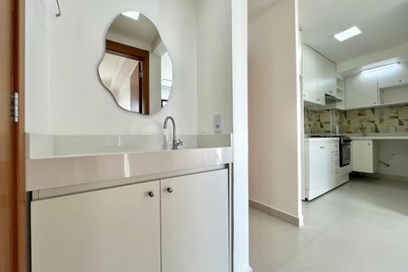 Apartamento à venda com 37m², 2 quartos e sem vaga Apartamento à venda com 37m², 2 quartos e sem vagaBanheiro