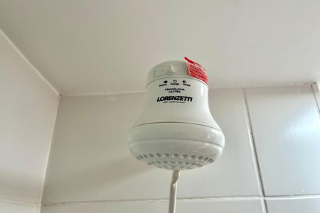 Apartamento à venda com 37m², 2 quartos e sem vaga Apartamento à venda com 37m², 2 quartos e sem vagaBanheiro