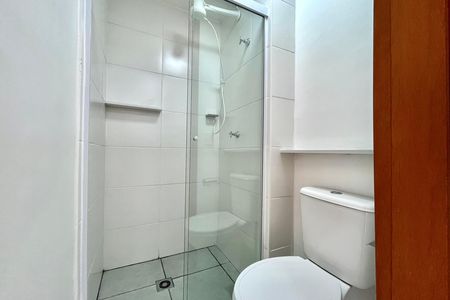 Apartamento à venda com 37m², 2 quartos e sem vaga Apartamento à venda com 37m², 2 quartos e sem vagaBanheiro