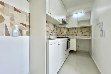 Cozinha de apartamento à venda com 2 quartos, 37m² em Jardim Oriental, São Paulo