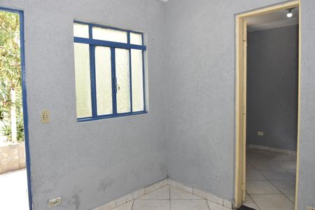 Sala de casa para alugar com 3 quartos, 90m² em Jardim Dom Jose, Embu das Artes