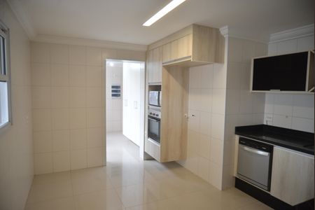 Apartamento à venda com 126m², 3 quartos e 3 vagasCozinha