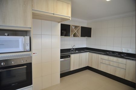 Apartamento à venda com 126m², 3 quartos e 3 vagasCozinha